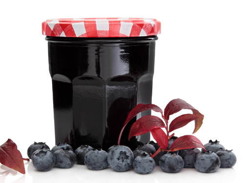 Blueberry jam in jar: how many objects?