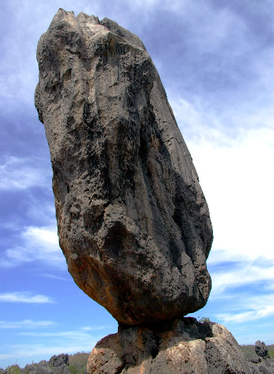 Unstable rock formation