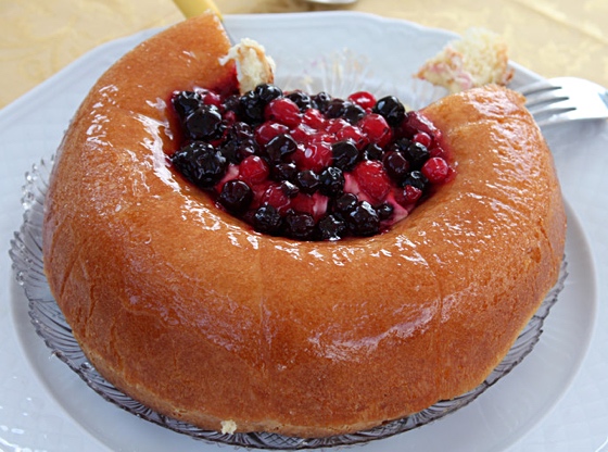 Rum cake